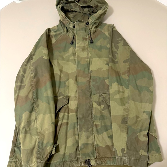 J. Crew Wallace & Barnes men’s medium camouflage field jacket. - Picture 2 of 5